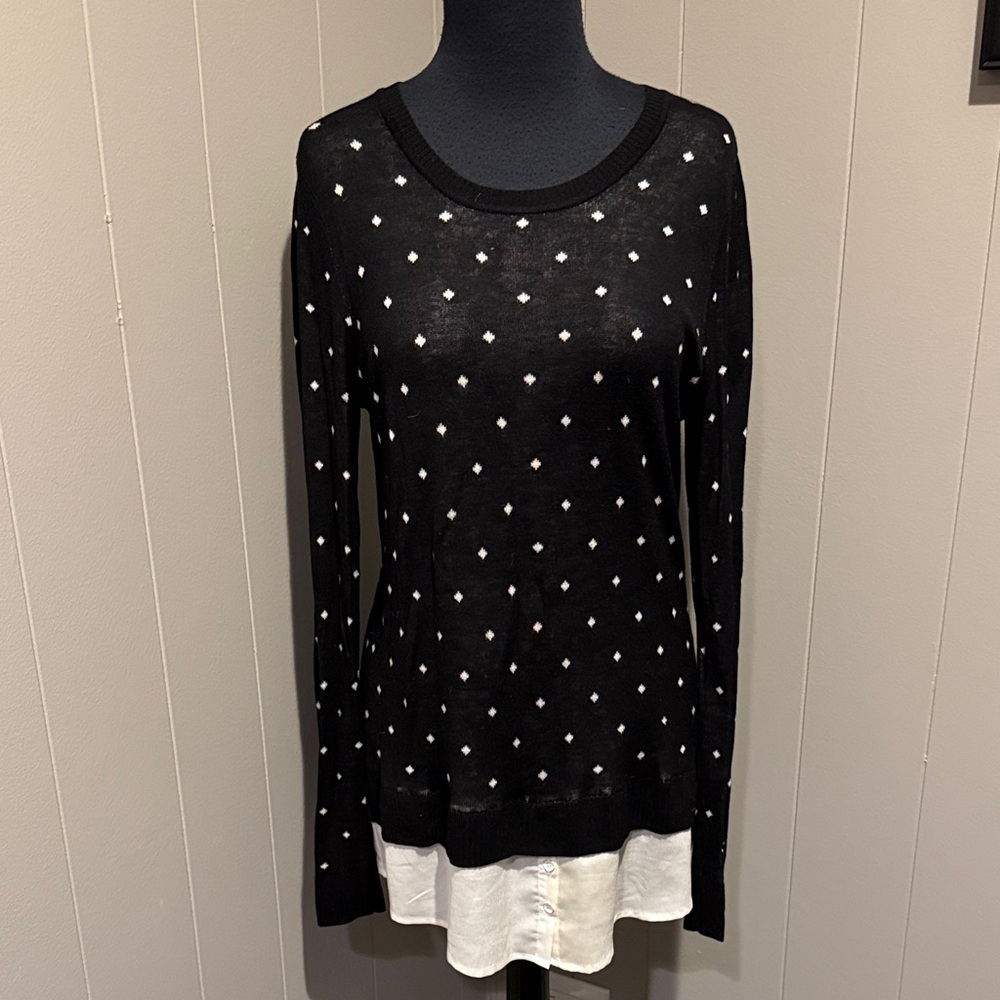 B31 Kensie Women Medium Black and White Diamond Sweater Faux Shirt Hem